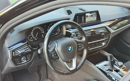 BMW 5 серия, 2018 год, 3 329 000 рублей, 12 фотография