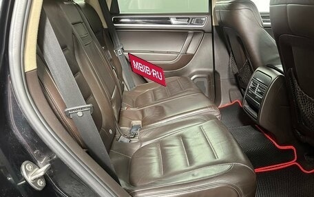 Volkswagen Touareg III, 2011 год, 2 099 000 рублей, 12 фотография