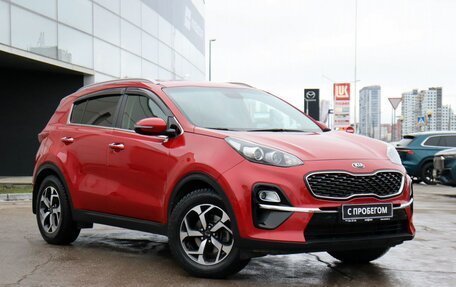 KIA Sportage IV рестайлинг, 2018 год, 2 100 000 рублей, 3 фотография