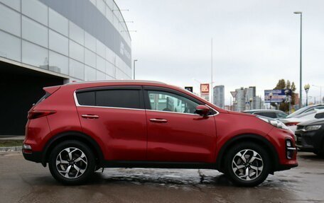 KIA Sportage IV рестайлинг, 2018 год, 2 100 000 рублей, 4 фотография