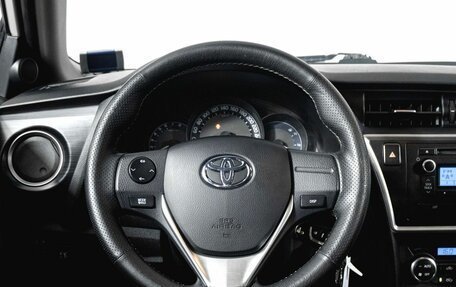 Toyota Auris II, 2013 год, 1 300 000 рублей, 13 фотография