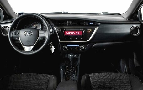 Toyota Auris II, 2013 год, 1 300 000 рублей, 15 фотография