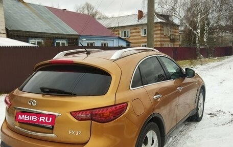 Infiniti FX II, 2010 год, 1 870 000 рублей, 2 фотография