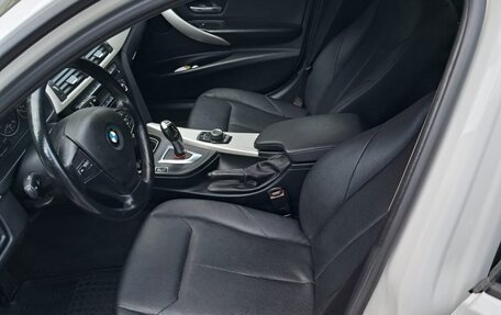 BMW 3 серия, 2014 год, 1 700 000 рублей, 10 фотография