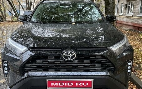 Toyota RAV4, 2023 год, 5 650 000 рублей, 1 фотография