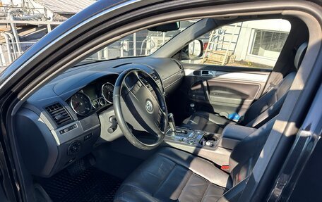 Volkswagen Touareg III, 2009 год, 1 800 000 рублей, 6 фотография