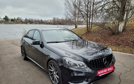 Mercedes-Benz E-Класс, 2015 год, 2 370 000 рублей, 2 фотография