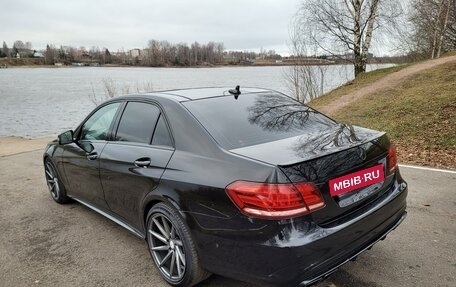 Mercedes-Benz E-Класс, 2015 год, 2 370 000 рублей, 8 фотография