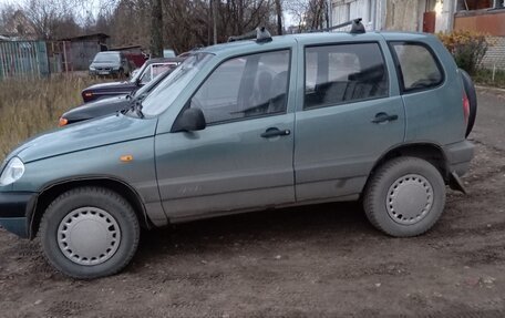 Chevrolet Niva I рестайлинг, 2006 год, 300 000 рублей, 4 фотография