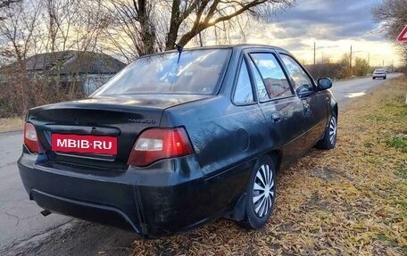 Daewoo Nexia I рестайлинг, 2010 год, 110 000 рублей, 3 фотография