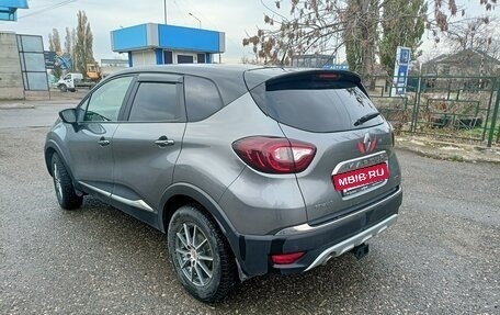 Renault Kaptur I рестайлинг, 2019 год, 2 200 000 рублей, 6 фотография