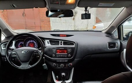 KIA cee'd III, 2013 год, 1 092 000 рублей, 9 фотография