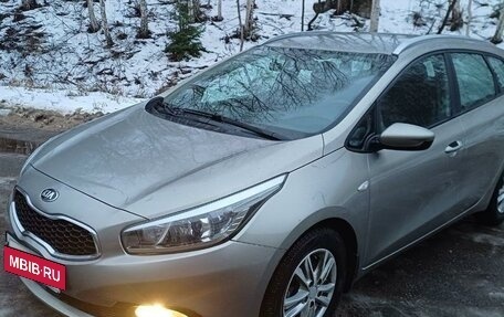 KIA cee'd III, 2013 год, 1 092 000 рублей, 2 фотография