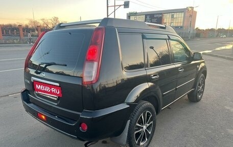 Nissan X-Trail, 2005 год, 850 000 рублей, 9 фотография