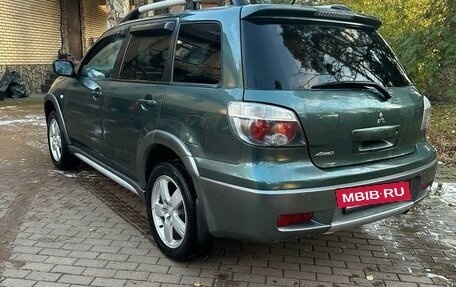 Mitsubishi Outlander III рестайлинг 3, 2005 год, 850 000 рублей, 4 фотография