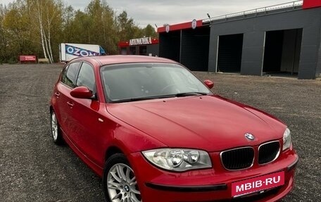 BMW 1 серия, 2009 год, 655 000 рублей, 1 фотография