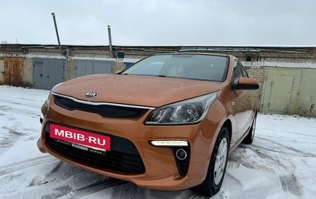 KIA Rio IV, 2018 год, 1 590 000 рублей, 9 фотография