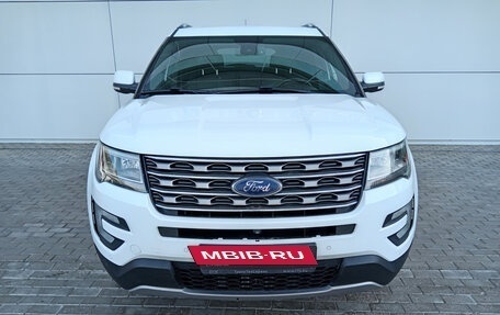 Ford Explorer VI, 2016 год, 2 900 000 рублей, 6 фотография