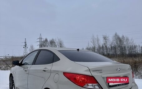 Hyundai Solaris II рестайлинг, 2012 год, 820 000 рублей, 7 фотография