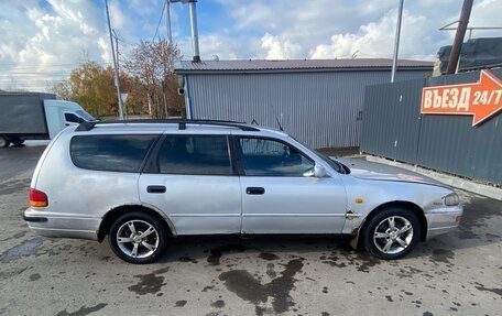 Toyota Camry, 1992 год, 155 555 рублей, 4 фотография