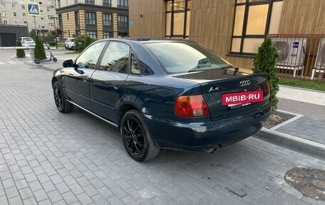 Audi A4, 1995 год, 390 000 рублей, 10 фотография