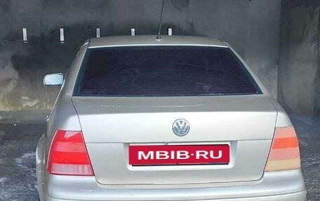 Volkswagen Bora, 2005 год, 430 000 рублей, 3 фотография