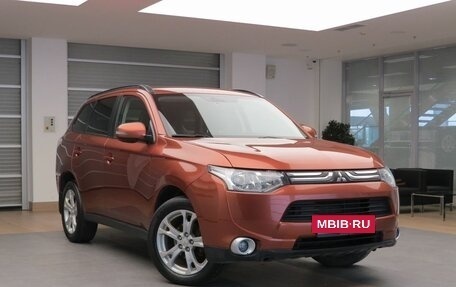 Mitsubishi Outlander III рестайлинг 3, 2012 год, 1 790 000 рублей, 3 фотография