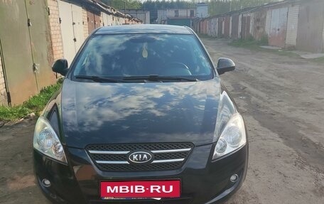 KIA cee'd I рестайлинг, 2009 год, 660 000 рублей, 1 фотография