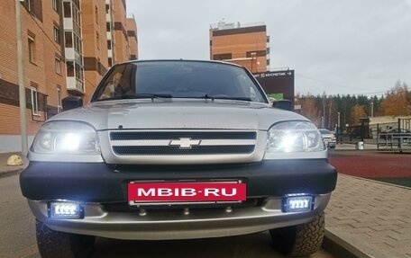 Chevrolet Niva I рестайлинг, 2003 год, 230 000 рублей, 5 фотография