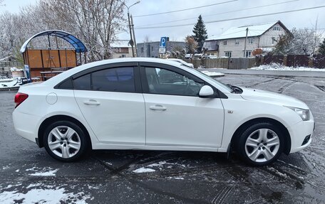 Chevrolet Cruze II, 2011 год, 750 000 рублей, 5 фотография