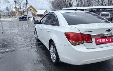 Chevrolet Cruze II, 2011 год, 750 000 рублей, 8 фотография