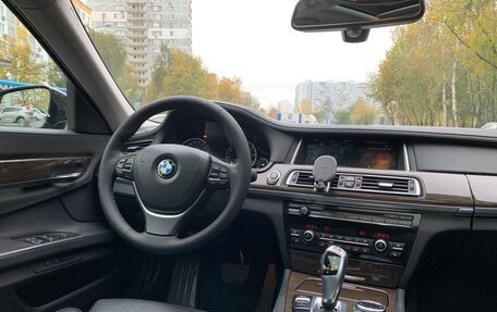 BMW 7 серия, 2013 год, 1 600 000 рублей, 18 фотография