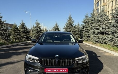 BMW 5 серия, 2019 год, 4 900 000 рублей, 2 фотография