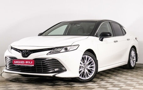 Toyota Camry, 2021 год, 3 349 000 рублей, 1 фотография