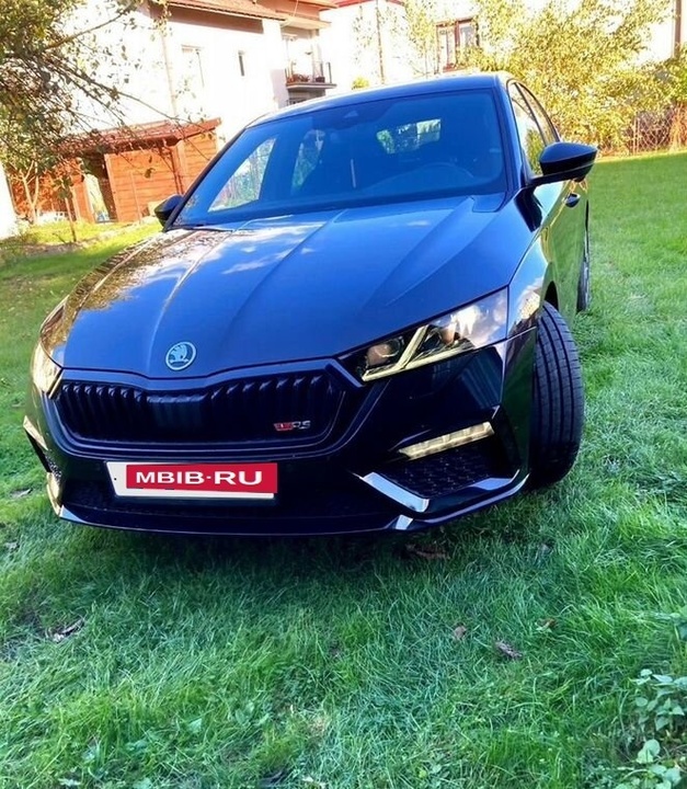 Skoda Octavia RS, 2023 год, 2 350 000 рублей, 3 фотография