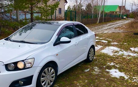 Chevrolet Aveo III, 2012 год, 980 000 рублей, 3 фотография