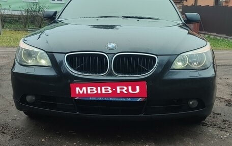 BMW 5 серия, 2004 год, 1 200 000 рублей, 13 фотография