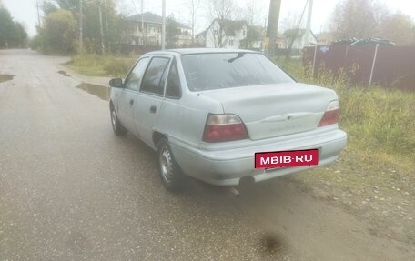 Daewoo Nexia I рестайлинг, 2004 год, 82 000 рублей, 5 фотография