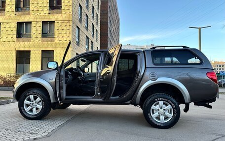 Mitsubishi L200 IV рестайлинг, 2012 год, 1 649 000 рублей, 23 фотография