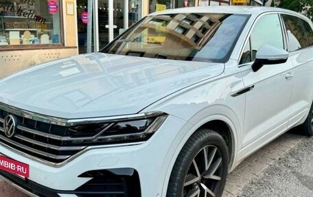 Volkswagen Touareg III, 2020 год, 8 400 000 рублей, 2 фотография