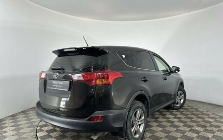 Toyota RAV4, 2015 год, 1 800 000 рублей, 6 фотография