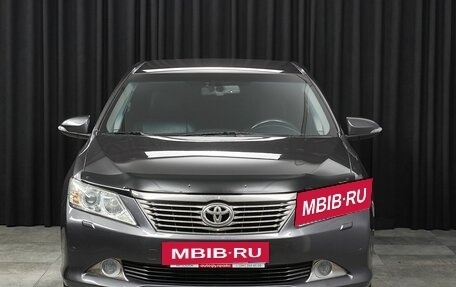 Toyota Camry, 2012 год, 1 887 000 рублей, 2 фотография