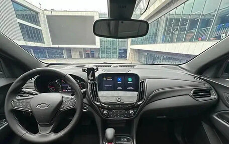 Chevrolet Equinox III, 2021 год, 1 799 100 рублей, 7 фотография