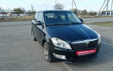 Skoda Fabia II, 2011 год, 600 000 рублей, 2 фотография