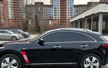 Infiniti FX II, 2010 год, 2 370 000 рублей, 1 фотография