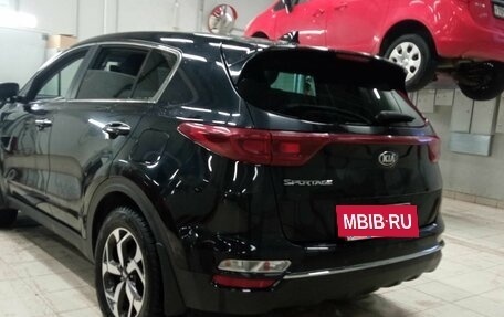 KIA Sportage IV рестайлинг, 2020 год, 2 273 000 рублей, 4 фотография