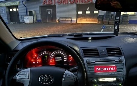 Toyota Camry, 2007 год, 1 115 000 рублей, 10 фотография