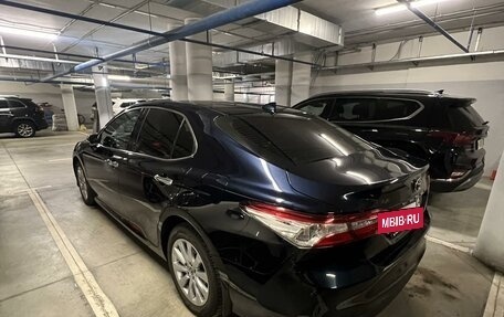 Toyota Camry, 2018 год, 3 650 000 рублей, 3 фотография