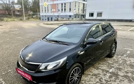 KIA Rio III рестайлинг, 2016 год, 1 100 000 рублей, 24 фотография