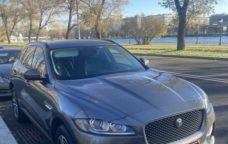 Jaguar F-Pace, 2018 год, 3 050 000 рублей, 9 фотография